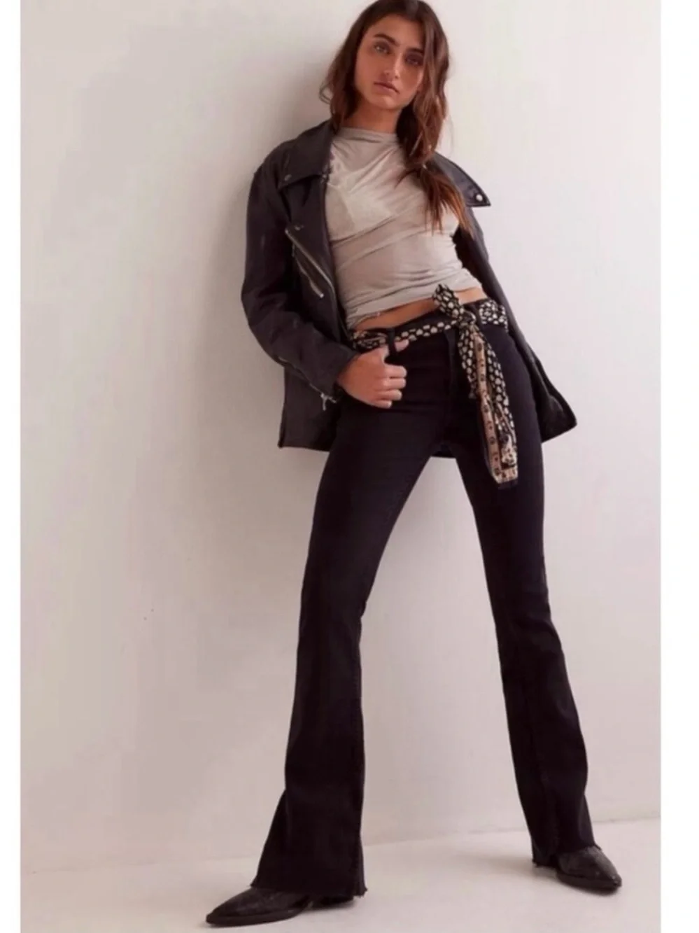 Free People Retro 70s Level Up Slit Bootcut Jeans Pitch Black Size 31 NEW